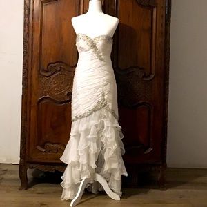 Wedding Gown/Prom dress